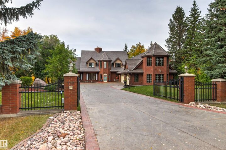 Property Photo:  116 Windermere Drive NW  AB T6W 0S5 