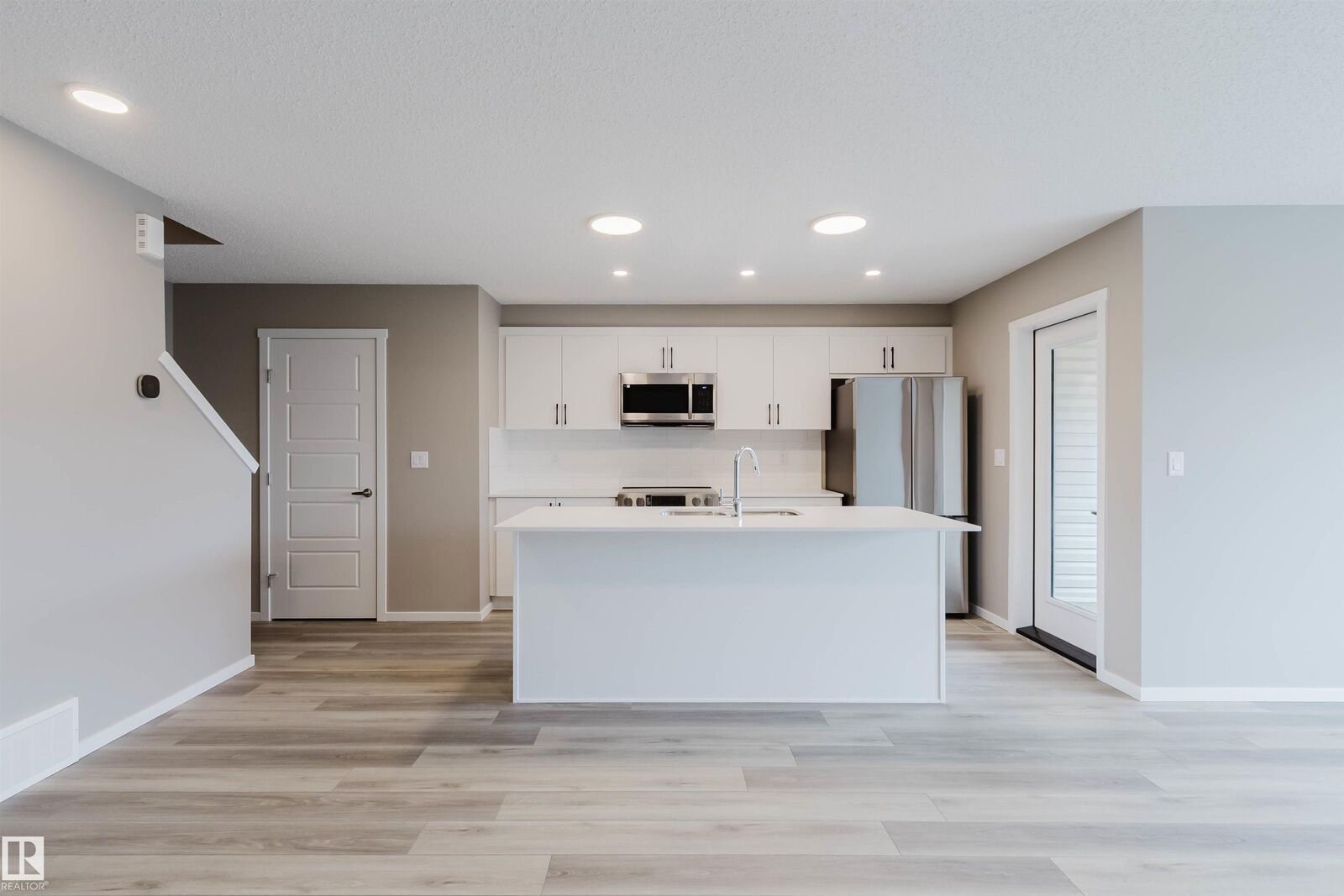 Property Photo:  20418 15A Avenue NW  AB T6M 2P7 