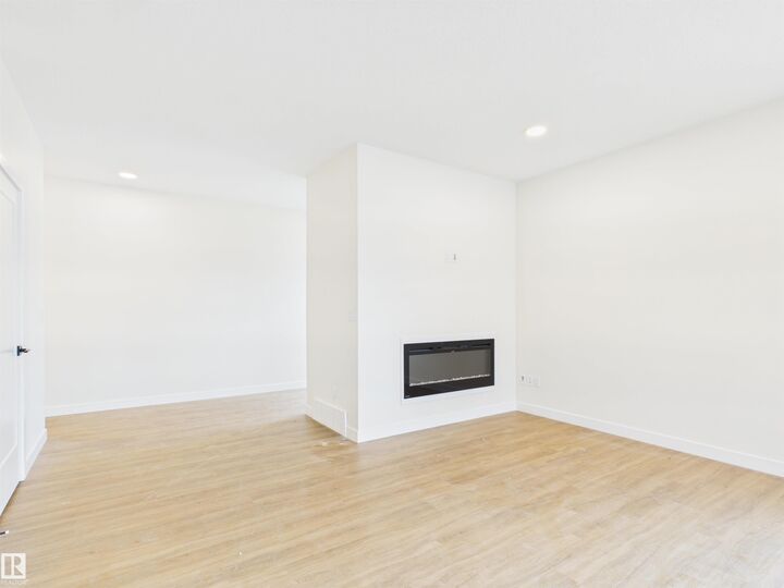 Property Photo:  194 Caledon Crescent  AB T7X 4E3 