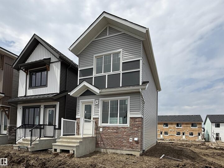 503 177 Avenue NE — photo 1