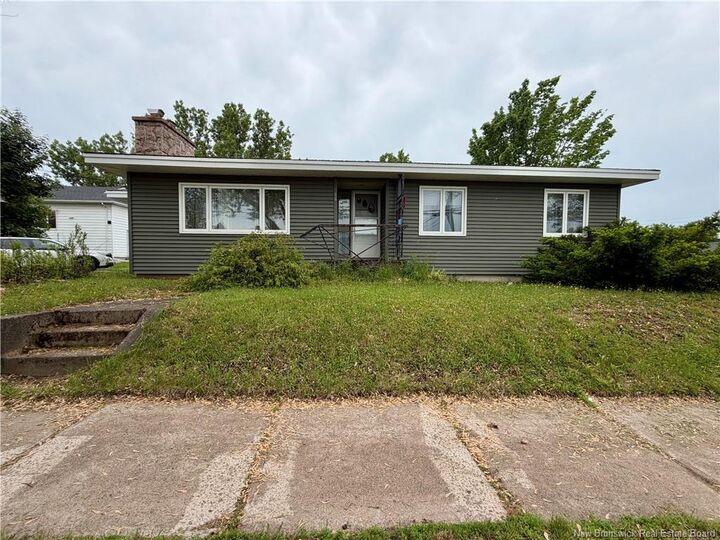 88 Watson Avenue — photo 1