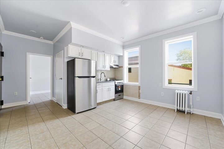 Property Photo: 3-5 Potter Pl 5B NJ 07086