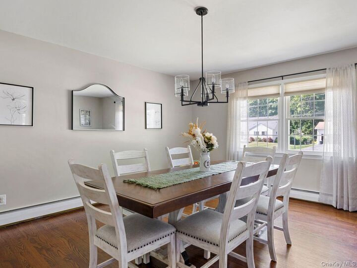 Property Photo:  5 Santa Anna Drive  NY 12603 
