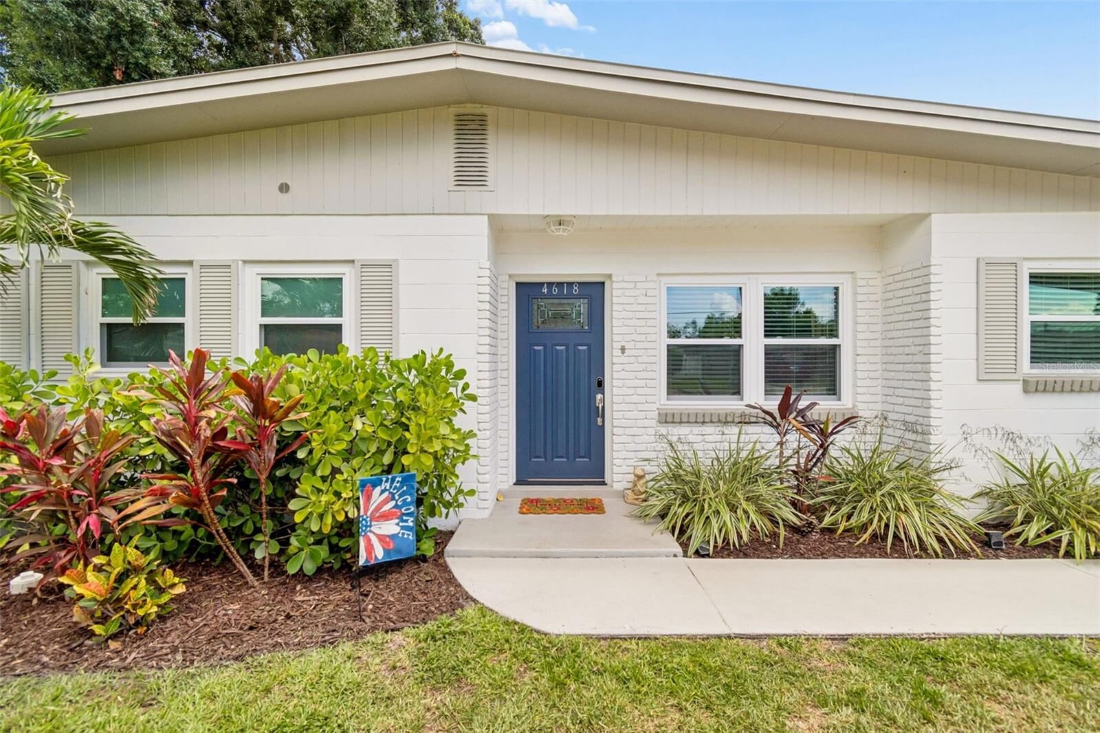 Property Photo:  4618 W Bay Court Avenue  FL 33611 