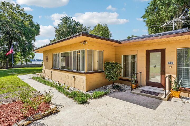 Property Photo: 2936 Lake Joanna Drive FL 32726