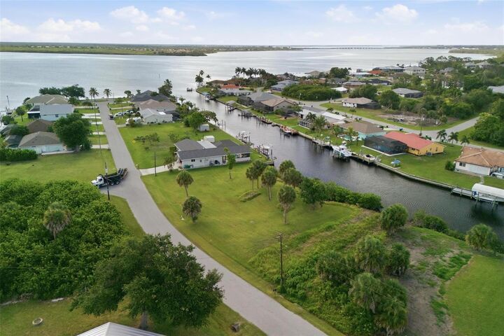 Property Photo:  12397 &Amp 12405 Mitchell Terrace  FL 33981 