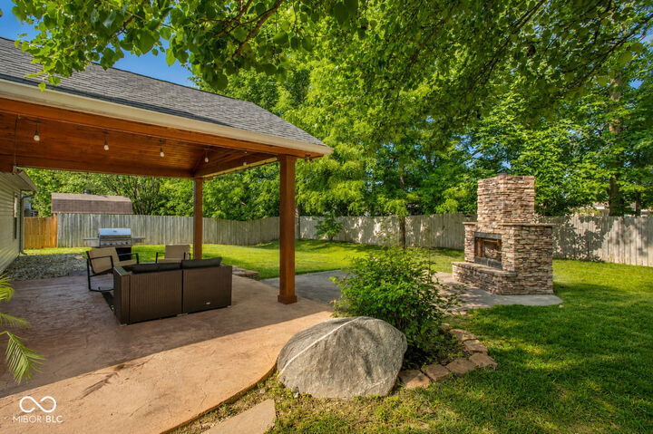 Property Photo:  296 Webber Way  IN 46142 