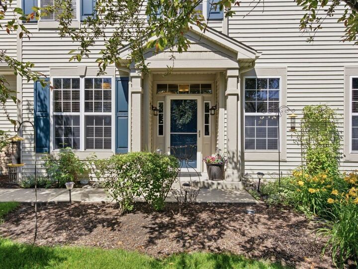 Property Photo: 2116 Gallant Fox Circle 2116 IL 60538