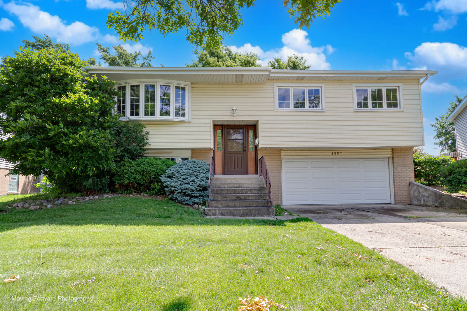 Property Photo:  8807 Beechnut Road  IL 60457 