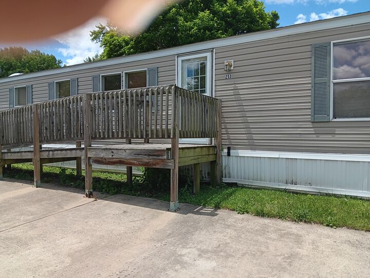 Property Photo: 253 Park Lane IL 60411