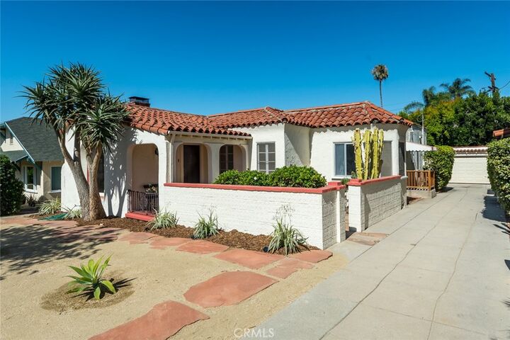 Property Photo:  1157 N Isabel  CA 91207 