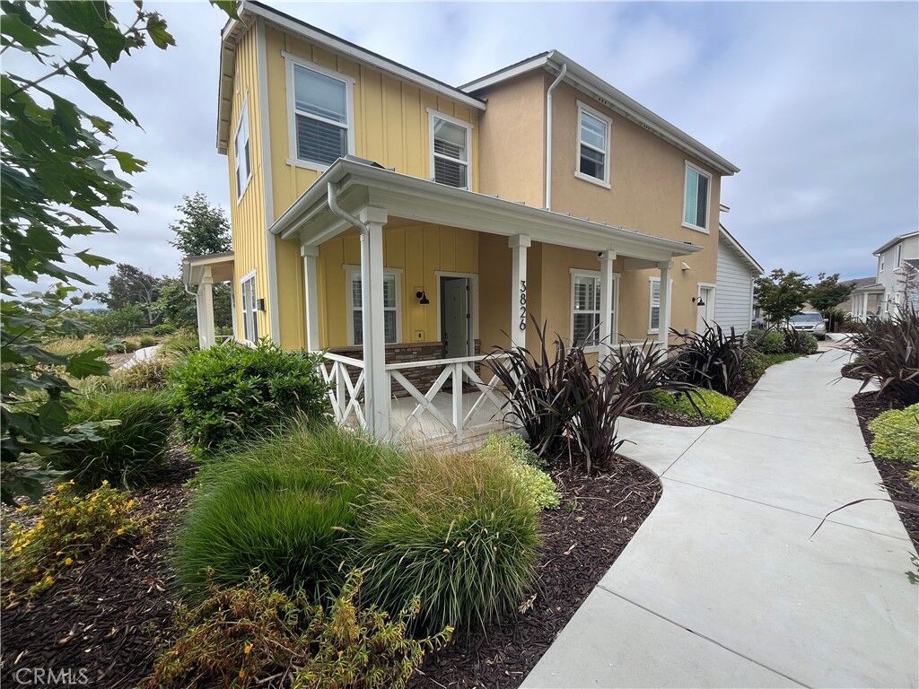 Property Photo:  3826 Sebright 1  CA 93401 