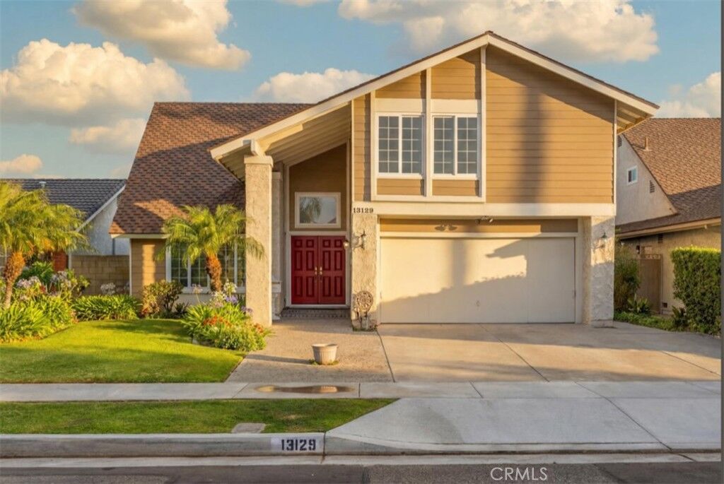 Property Photo:  13129 Beach  CA 90703 