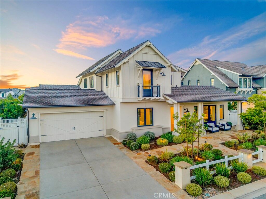 Property Photo:  5 Rancho Elastico  CA 90274 