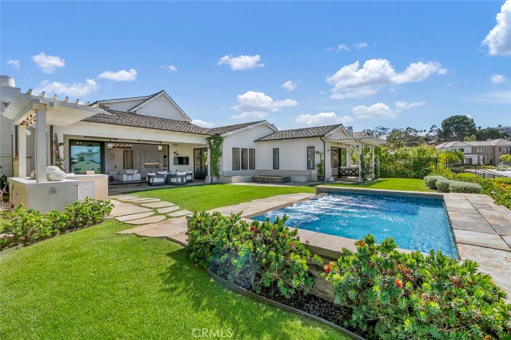 Property Photo: 5 Rancho Elastico CA 90274