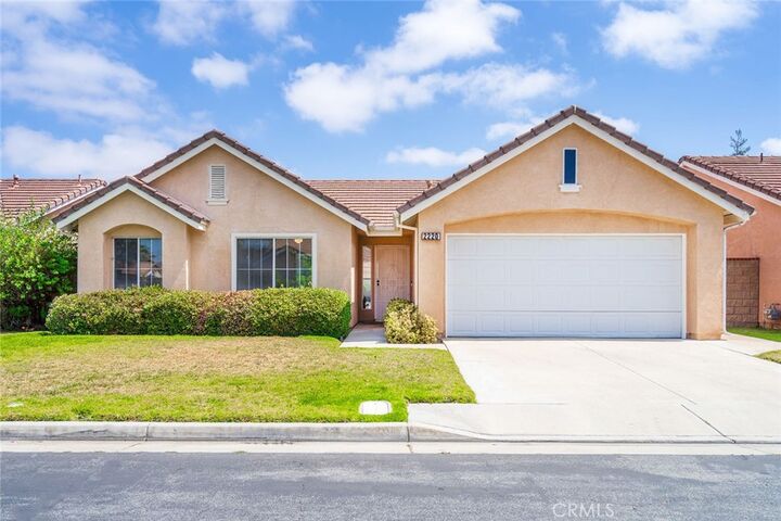 Property Photo:  2220 Glenwood Ave  CA 92545 