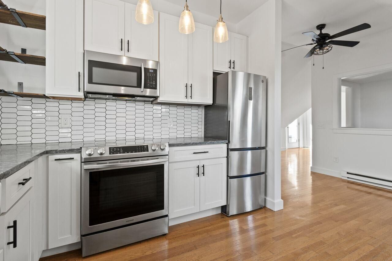 Property Photo: 58 Portland Street 5 ME 04101