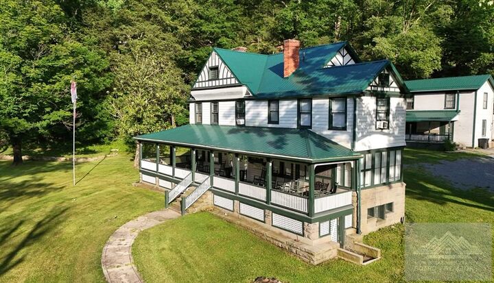 Property Photo: 196 Elkhorn Station Rd. WV 24831