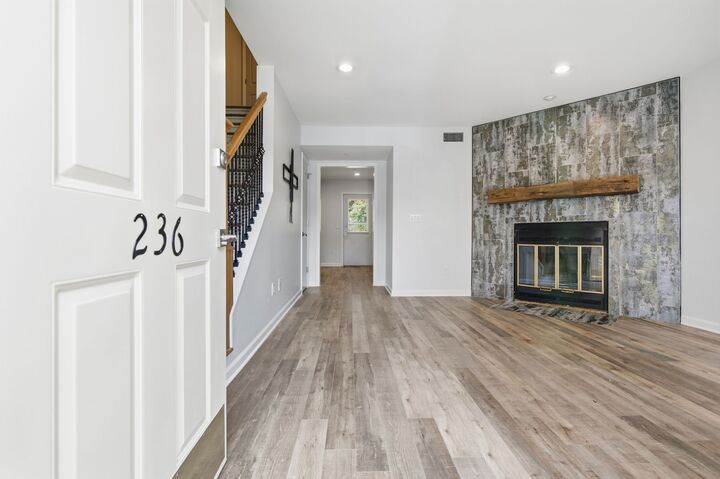 Property Photo: 236 Thistle Ln TN 37076