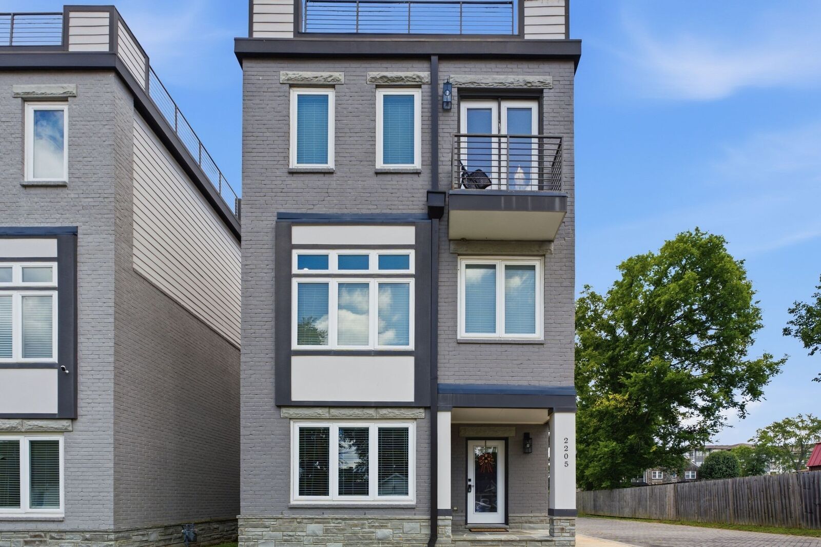 Property Photo: 2205 Dabbs Ave TN 37138