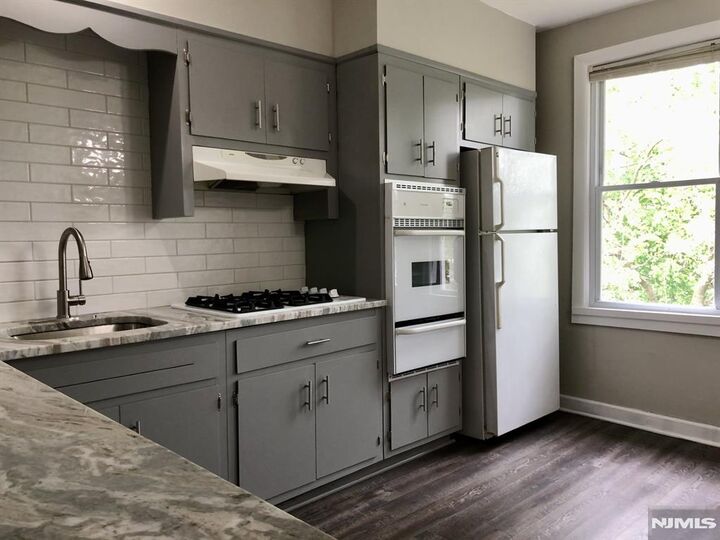 Property Photo:  193 Hillside Avenue  NJ 07028 