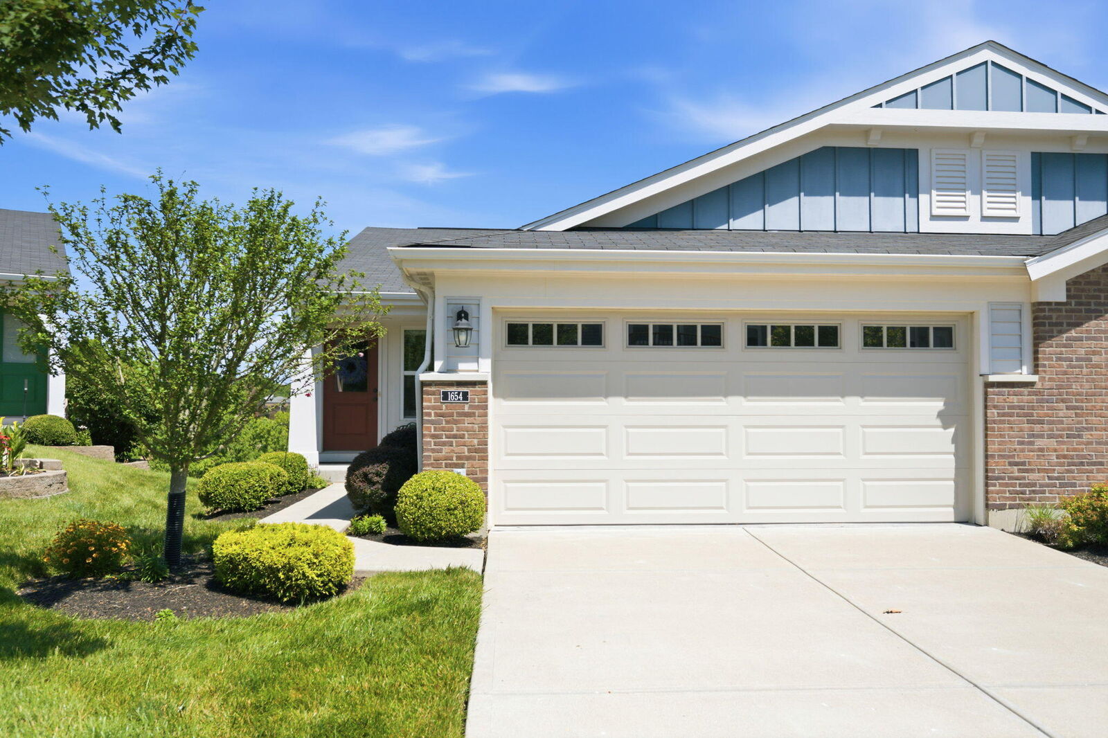 Property Photo:  1654 Saint Annes Court  KY 41042 