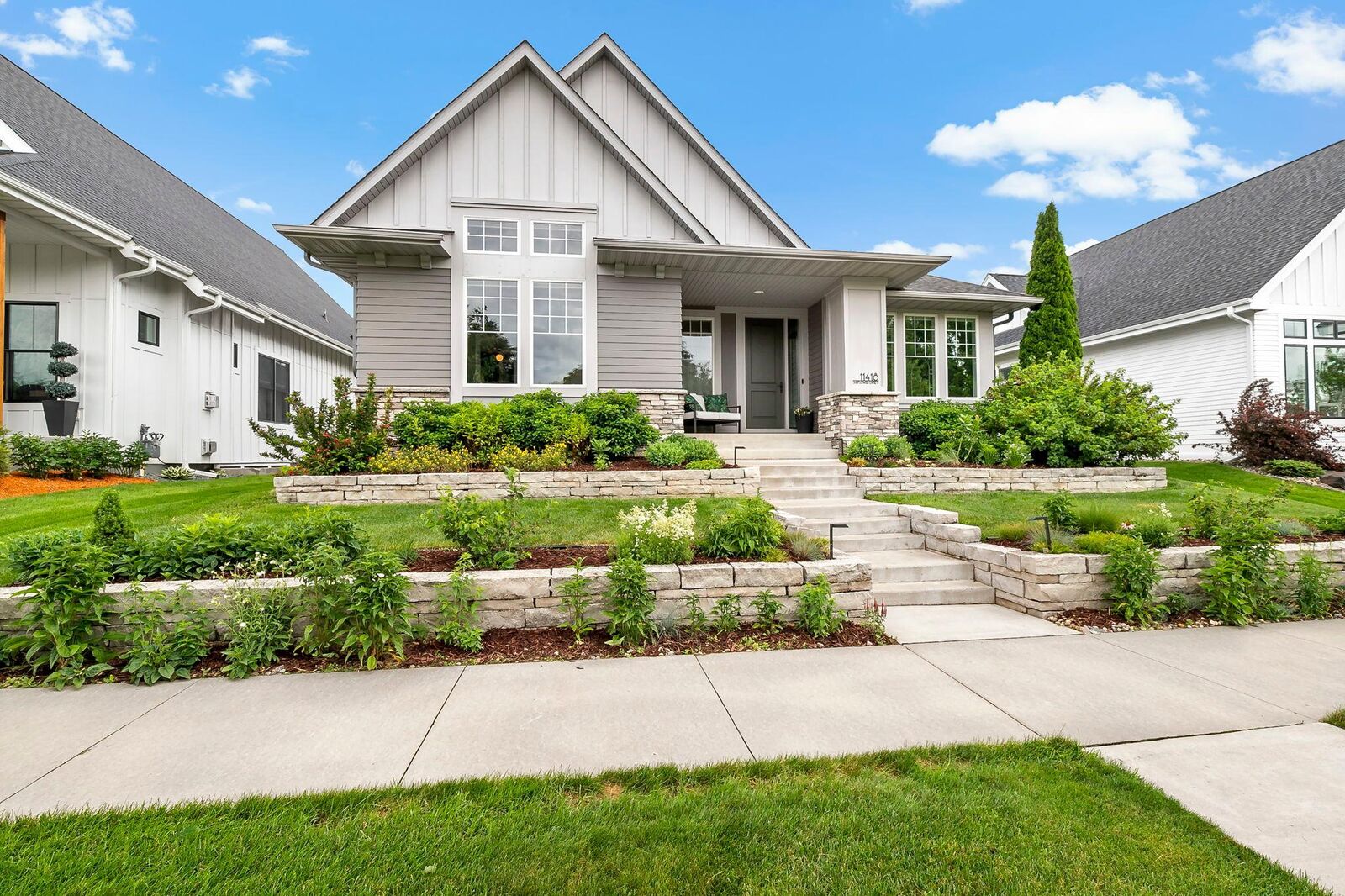 Property Photo:  11418 Sunflower Lane N  MN 55042 