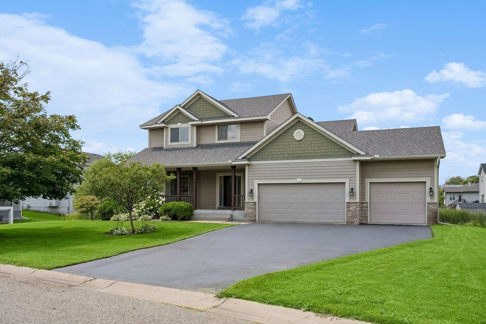 Property Photo: 12789 Breckenridge Lane MN 55374