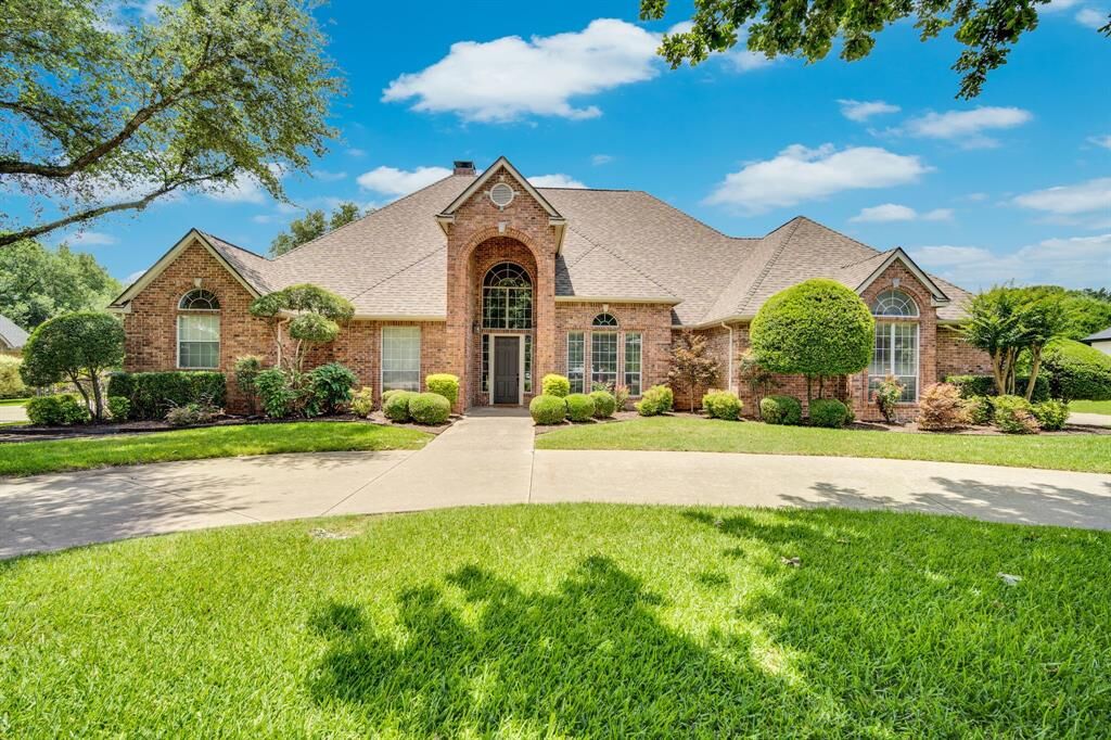 Property Photo:  133 Spring Grove Drive  TX 75165 