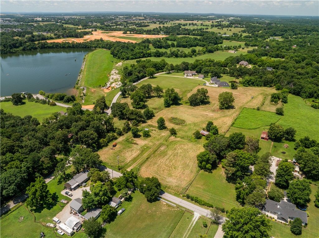 Property Photo:  10 Acres E Lake Road  AR 72762 
