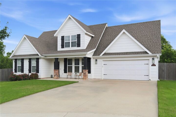Property Photo:  1200 St. Johns Wood  AR 72718 