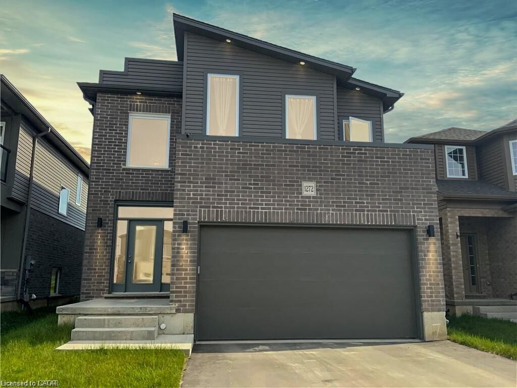 Property Photo: 1272 Sandbar Street ON N6G 0Y3