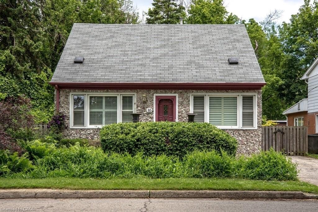 Photo de la propriété:  16 Sussex Street  ON L8S 2E1 