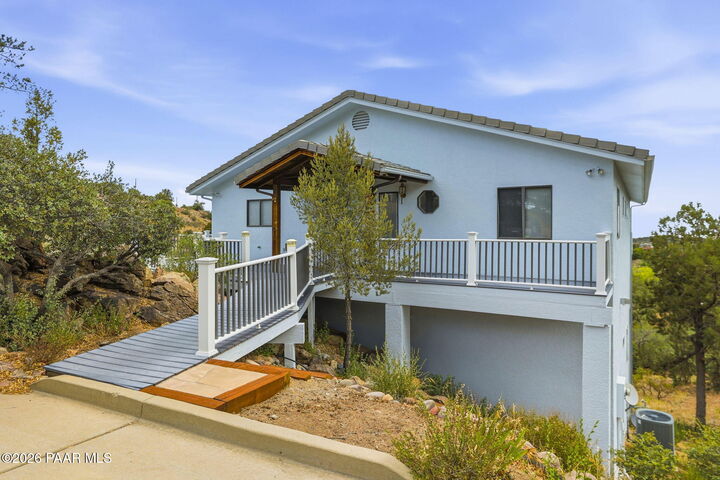 Property Photo:  952 Custer Lane  AZ 86305 