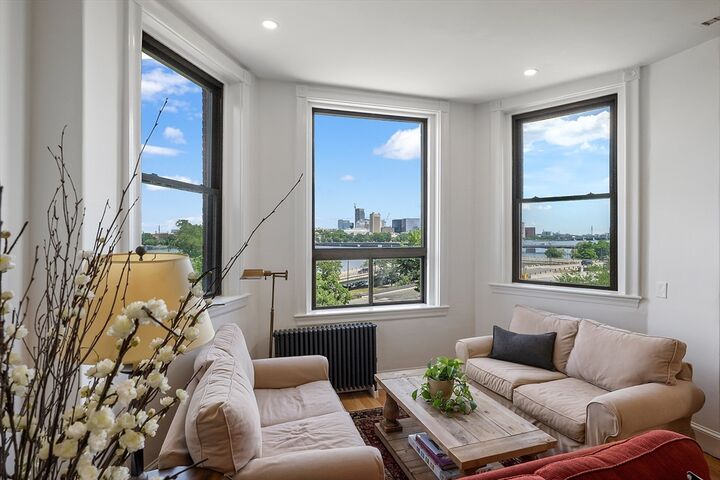 Property Photo:  31 Bay State Rd 4  MA 02215 