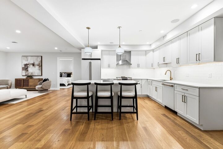 Property Photo:  40 Westmoreland Street 5  MA 02124 