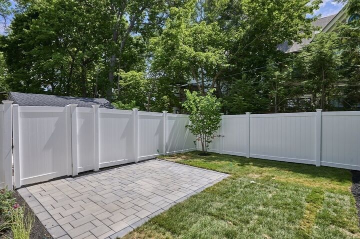 Property Photo: 123 Fuller B MA 02446