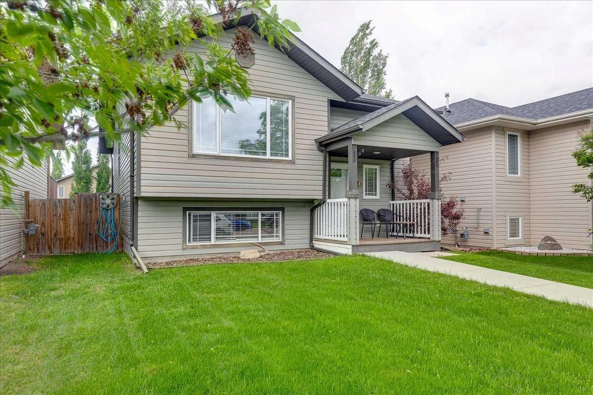 Property Photo: 348 Lancaster Drive AB T4R 3S4