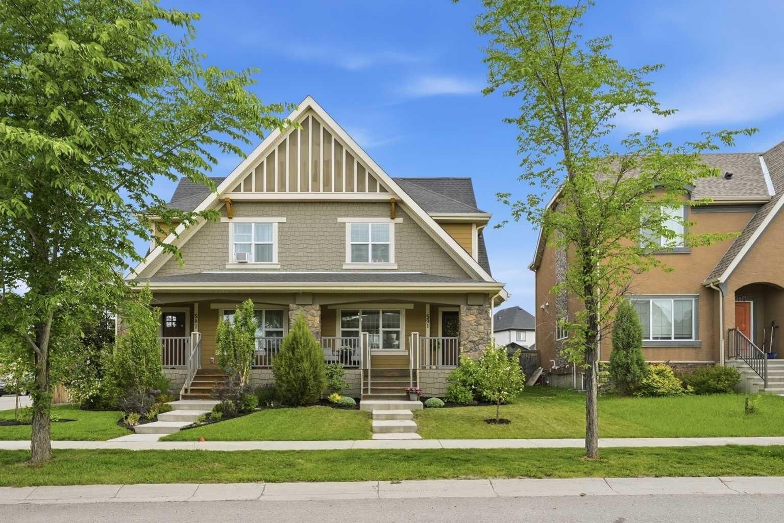 Property Photo:  591 Mahogany Boulevard SE  AB T3M 1X8 