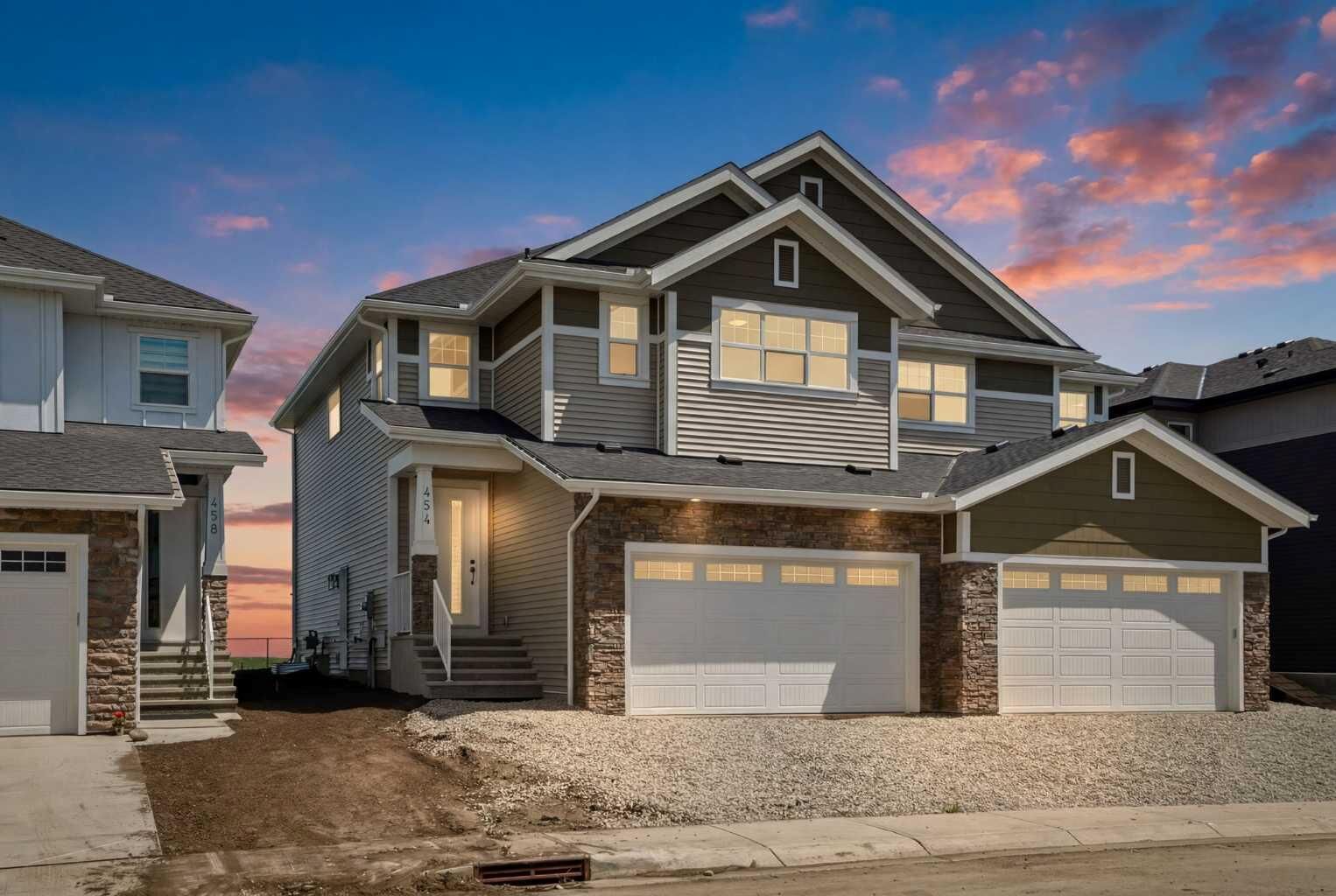 Property Photo: 454 Kinniburgh Loop AB T1X 3C2