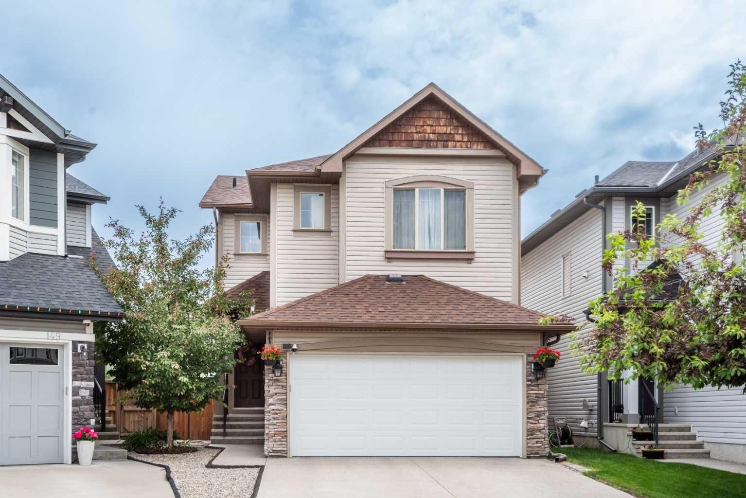 Property Photo:  153 Chaparral Valley Mews SE  AB T2X 0V9 