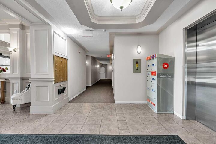 Property Photo: 20 Country Hills View NW 106 AB T3K 5A3