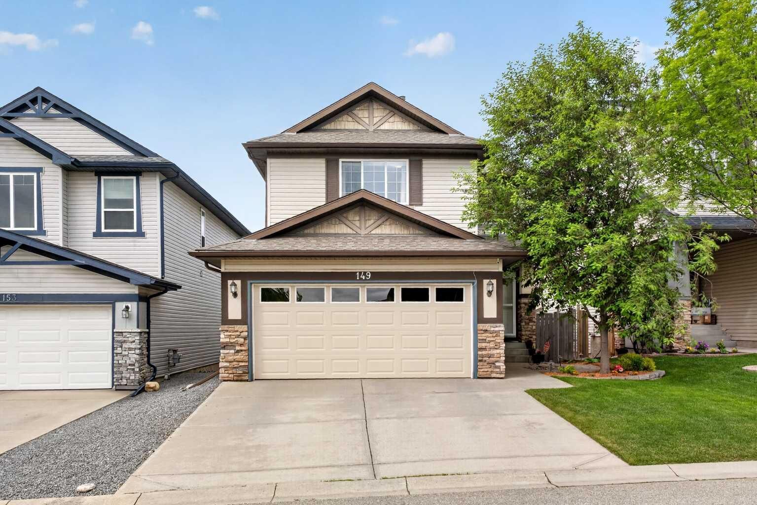 Property Photo:  149 Royal Birch Bay NW  AB T3G 5X6 