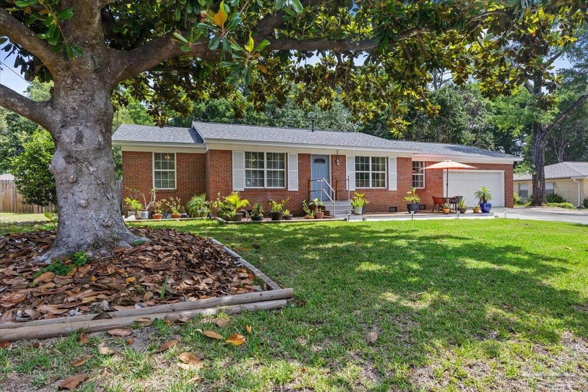 Property Photo:  3460 Summit Blvd  FL 32504 