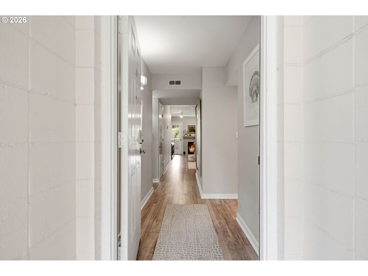 Property Photo:  6625 W Burnside Rd 226  OR 97210 