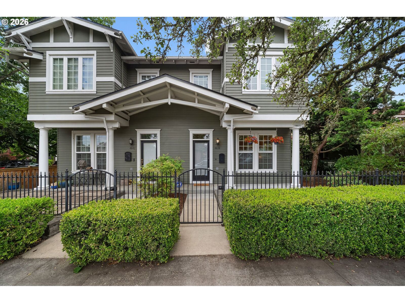Property Photo: 4638 NE Fremont St OR 97213