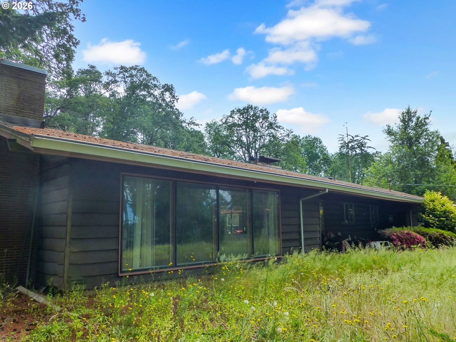 Property Photo: 16222 SE Oatfield Rd OR 97267