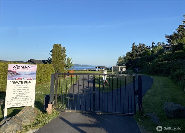 Property Photo:  1497  Thompson Drive  WA 98282 