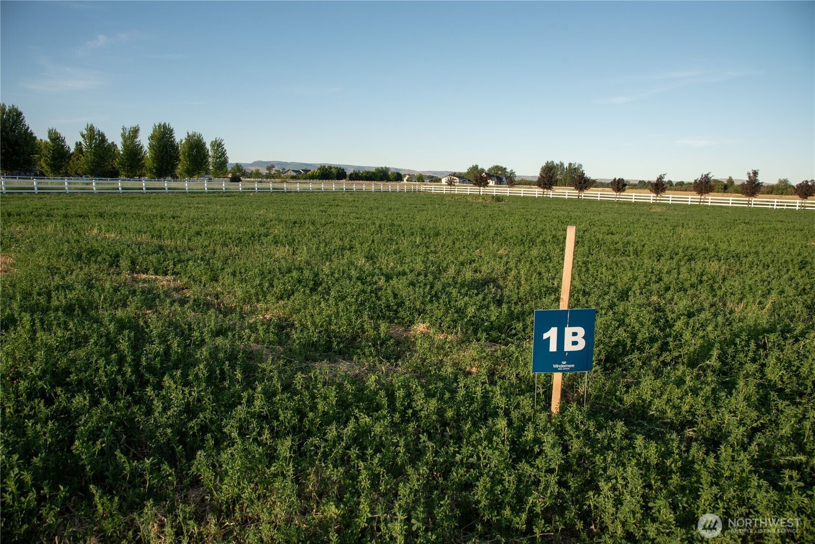 Property Photo:  1 B  Look Road  WA 98926 