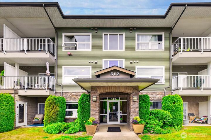 Property Photo:  512  Darby Drive  WA 98226 